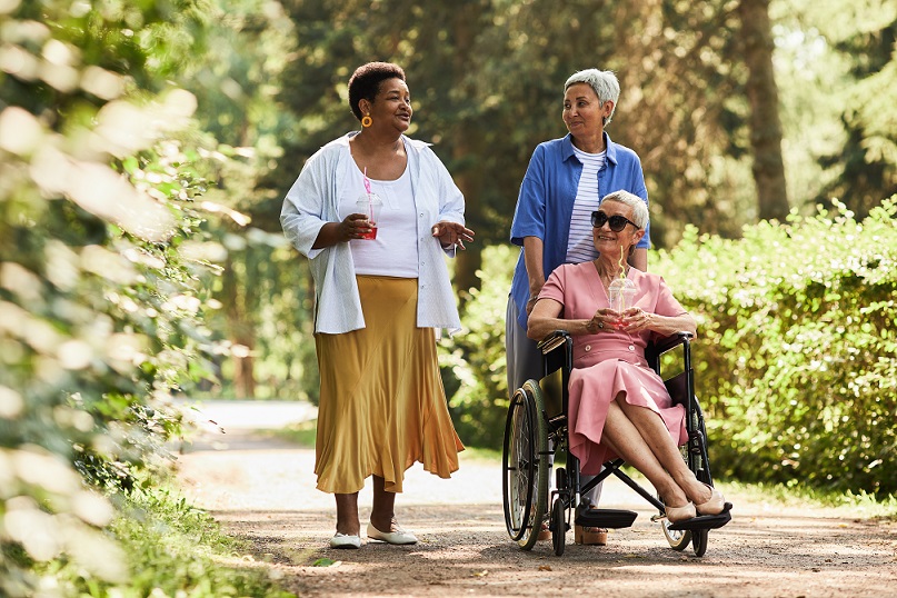 Surrey Central movers assisting residents